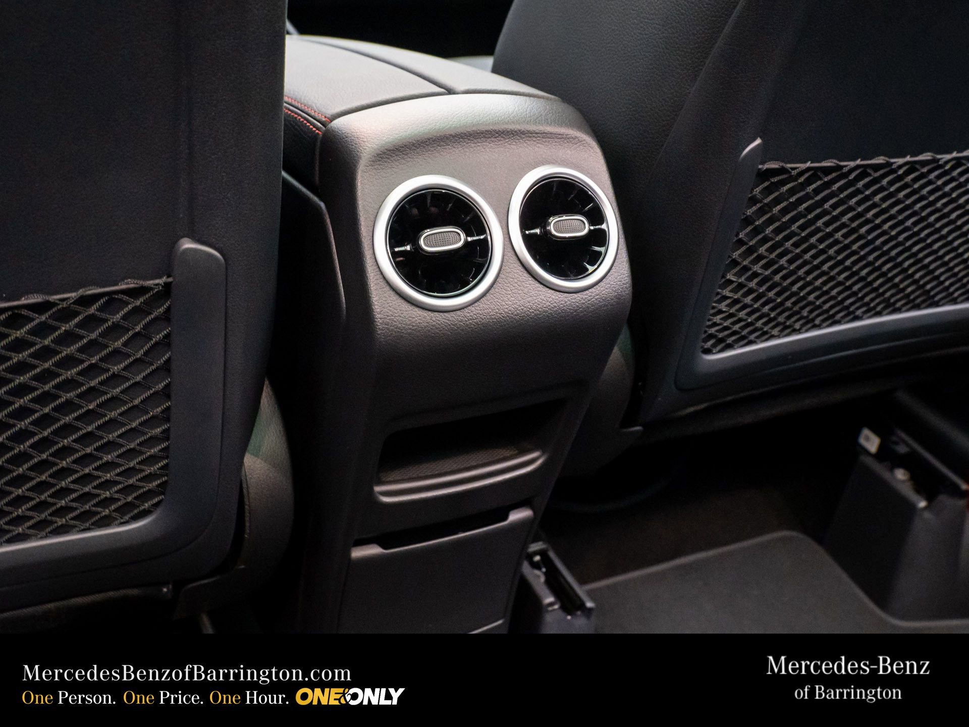 New 2026 Mercedes-Benz GLA 35 AMG 4MATIC image 21