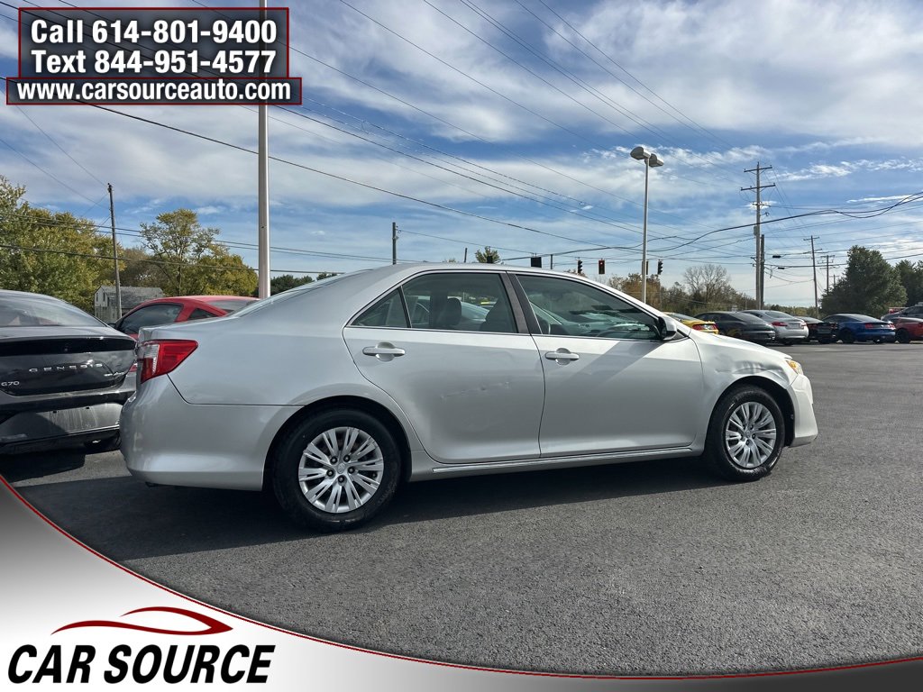 Used 2012 Toyota Camry LE image 6