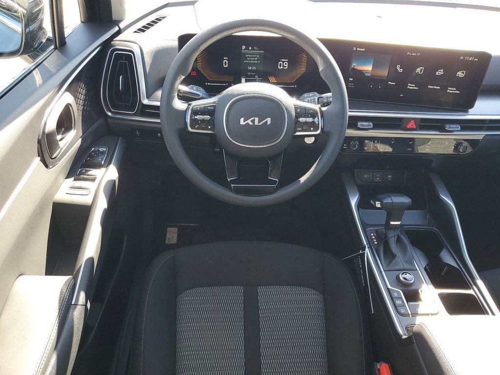 Used 2025 Kia Sorento LX FWD image 25