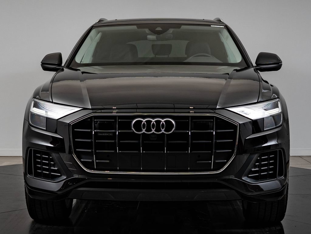 Used 2022 Audi Q8 Premium Plus AWD/4WD image 2