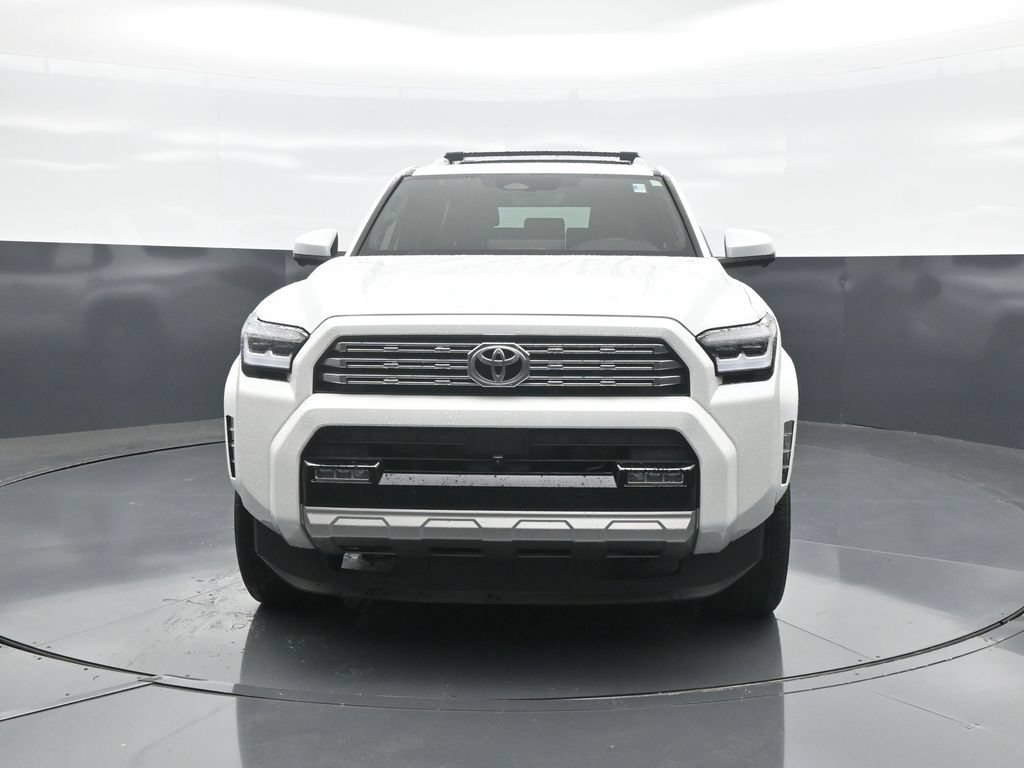 Used 2025 Toyota 4Runner Limited AWD/4WD image 2