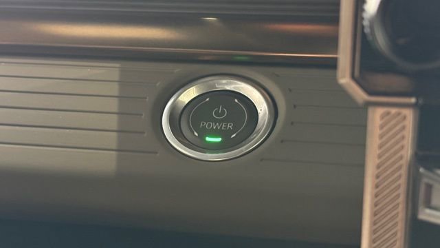 Used 2025 GMC Hummer EV 2X image 44