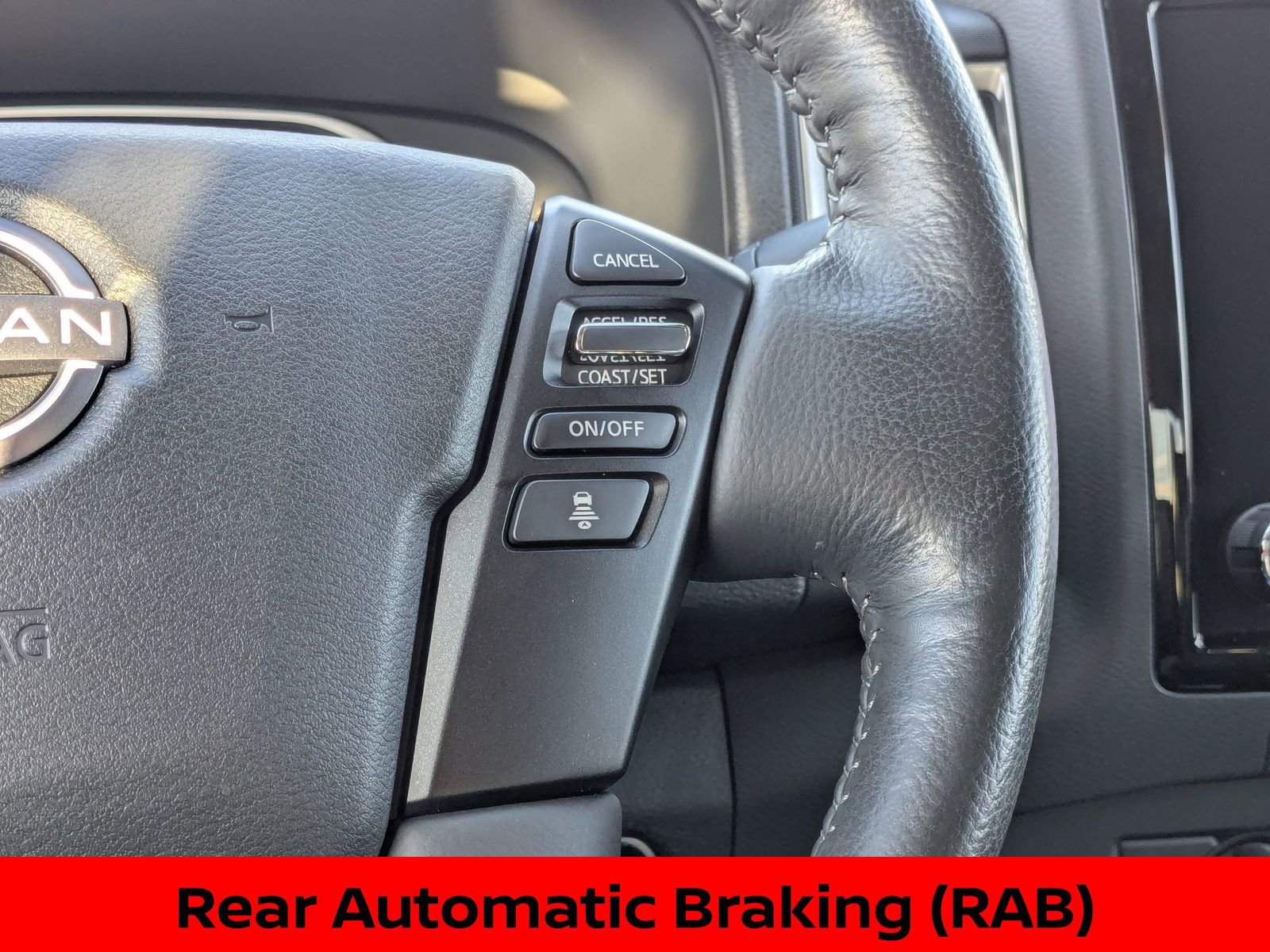 Certified 2024 Nissan Frontier SL w/ Technology Package image 17