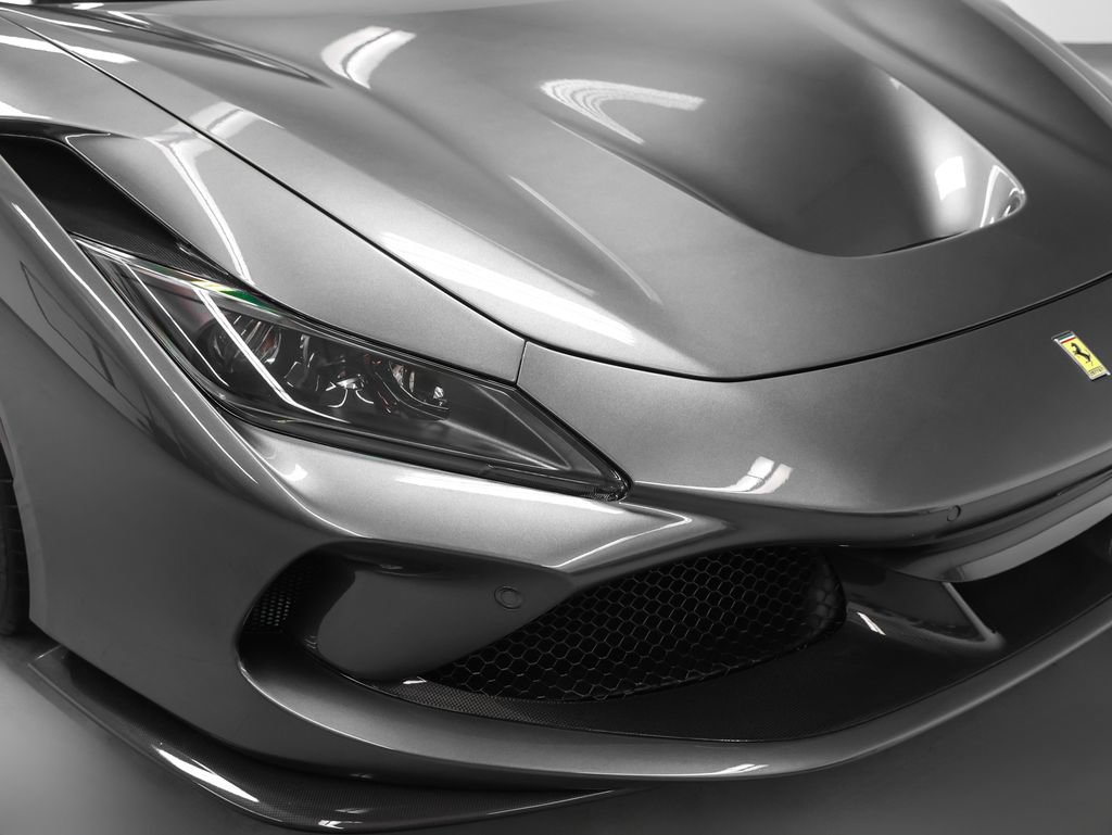 Certified 2022 Ferrari F8 Tributo RWD image 4