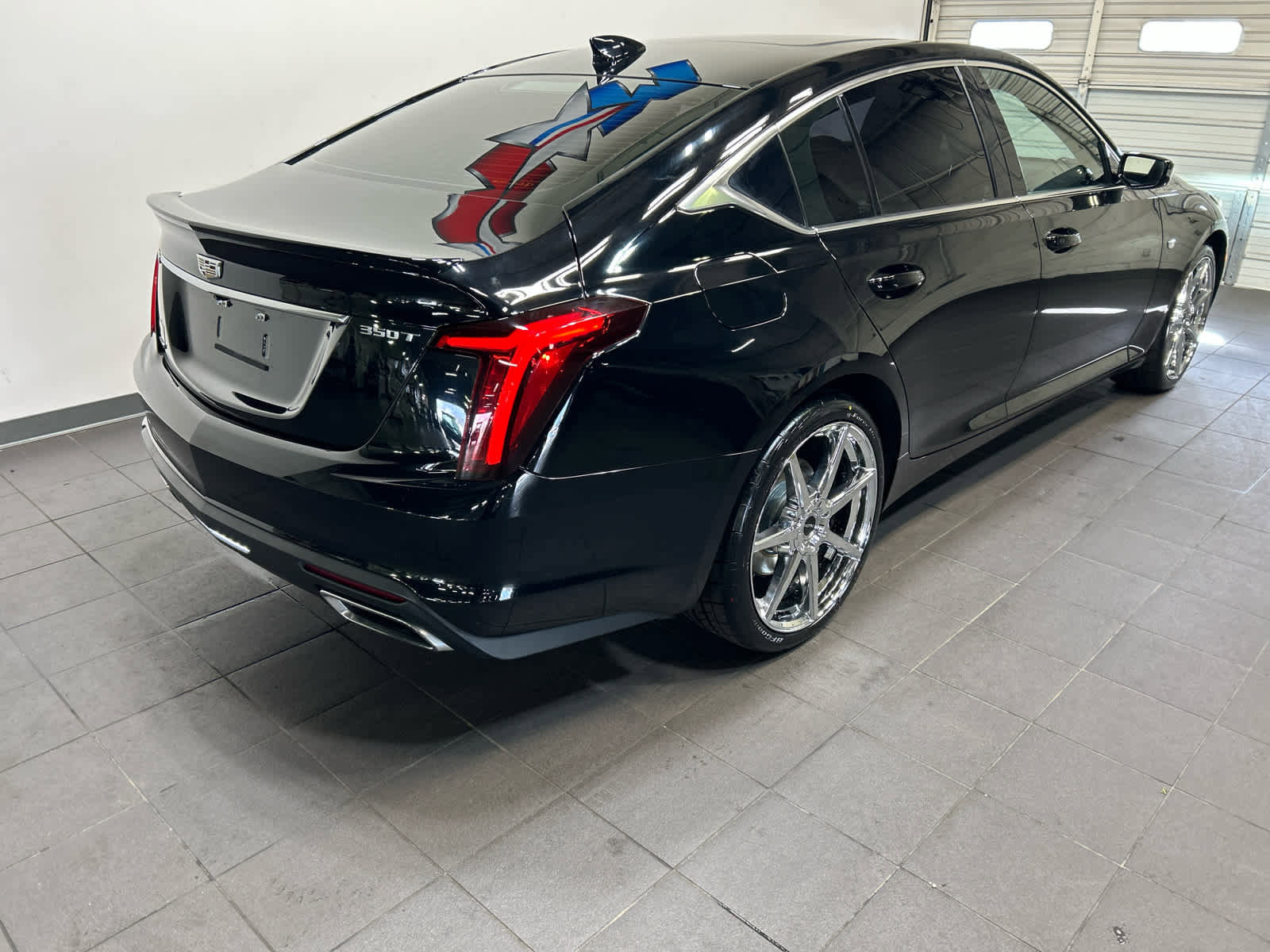 Used 2021 Cadillac CT5 Luxury w/ Sun And Sound Package AWD/4WD image 3