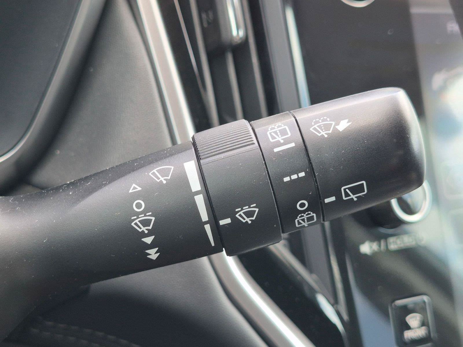 Used 2024 Subaru Outback Touring XT AWD/4WD image 23