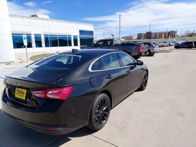 Used 2024 Chevrolet Malibu LT w/ Midnight Edition FWD image 3