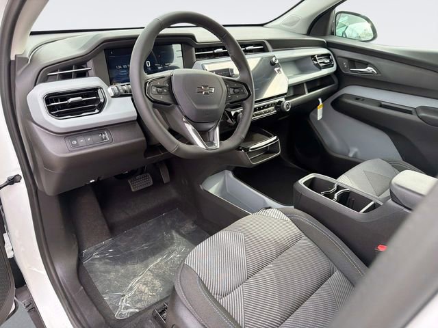 New 2027 Chevrolet Bolt LT w/ Comfort Package image 21
