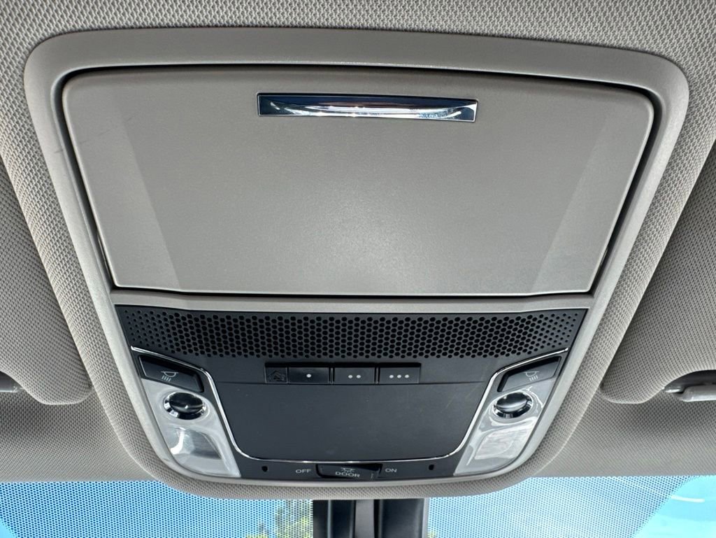 Used 2018 Honda Clarity Touring image 18
