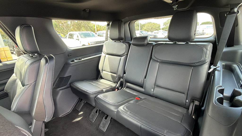 New 2027 Ford Expedition Max Platinum w/ Stealth Appearance Package AWD/4WD image 25