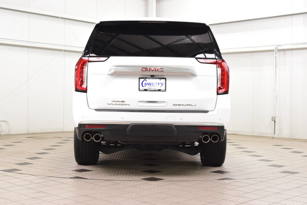 Used 2024 GMC Yukon XL Denali AWD/4WD image 7