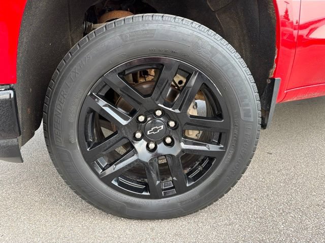 Used 2022 Chevrolet Silverado 1500 LT Trail Boss w/ Bed Protection Package AWD/4WD image 10