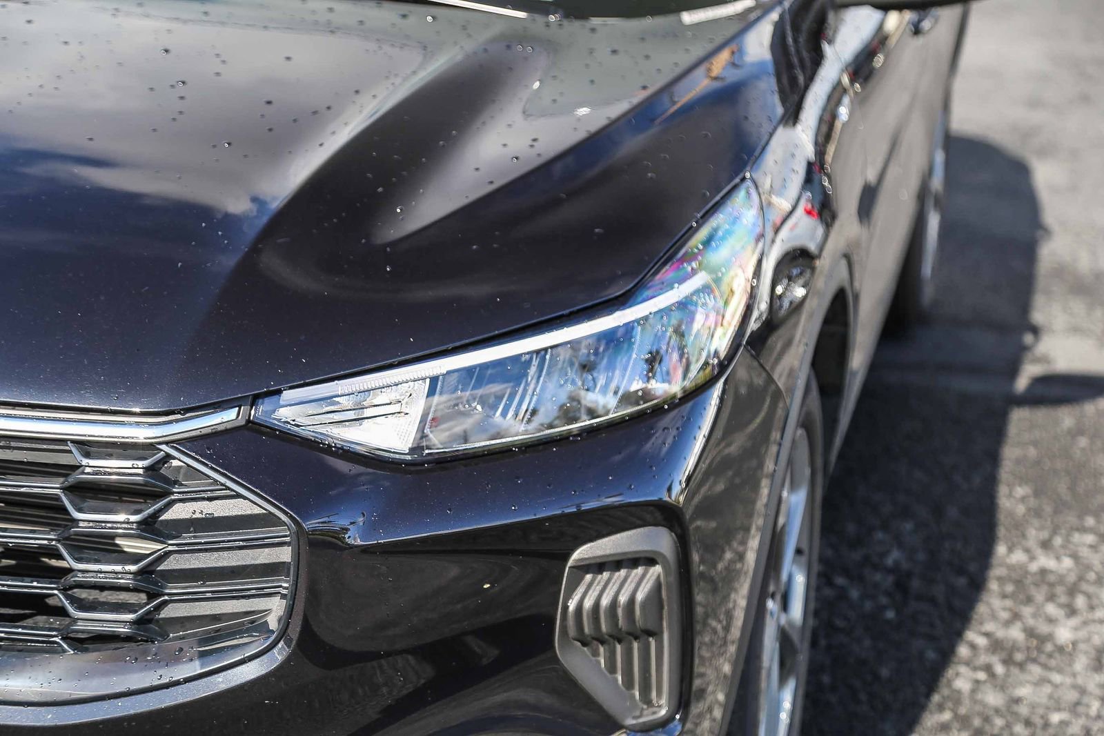 Used 2025 Ford Escape ST-Line w/ Equipment Group 301A image 7