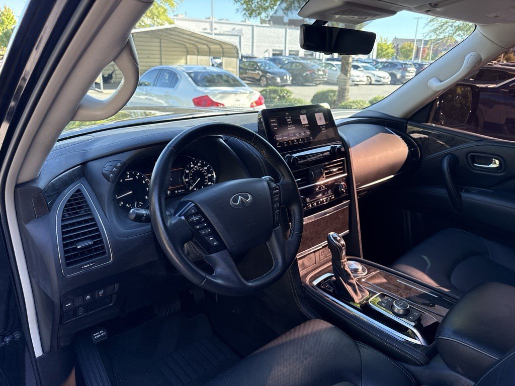 Used 2023 INFINITI QX80 Luxe w/ Cargo Package AWD/4WD image 14