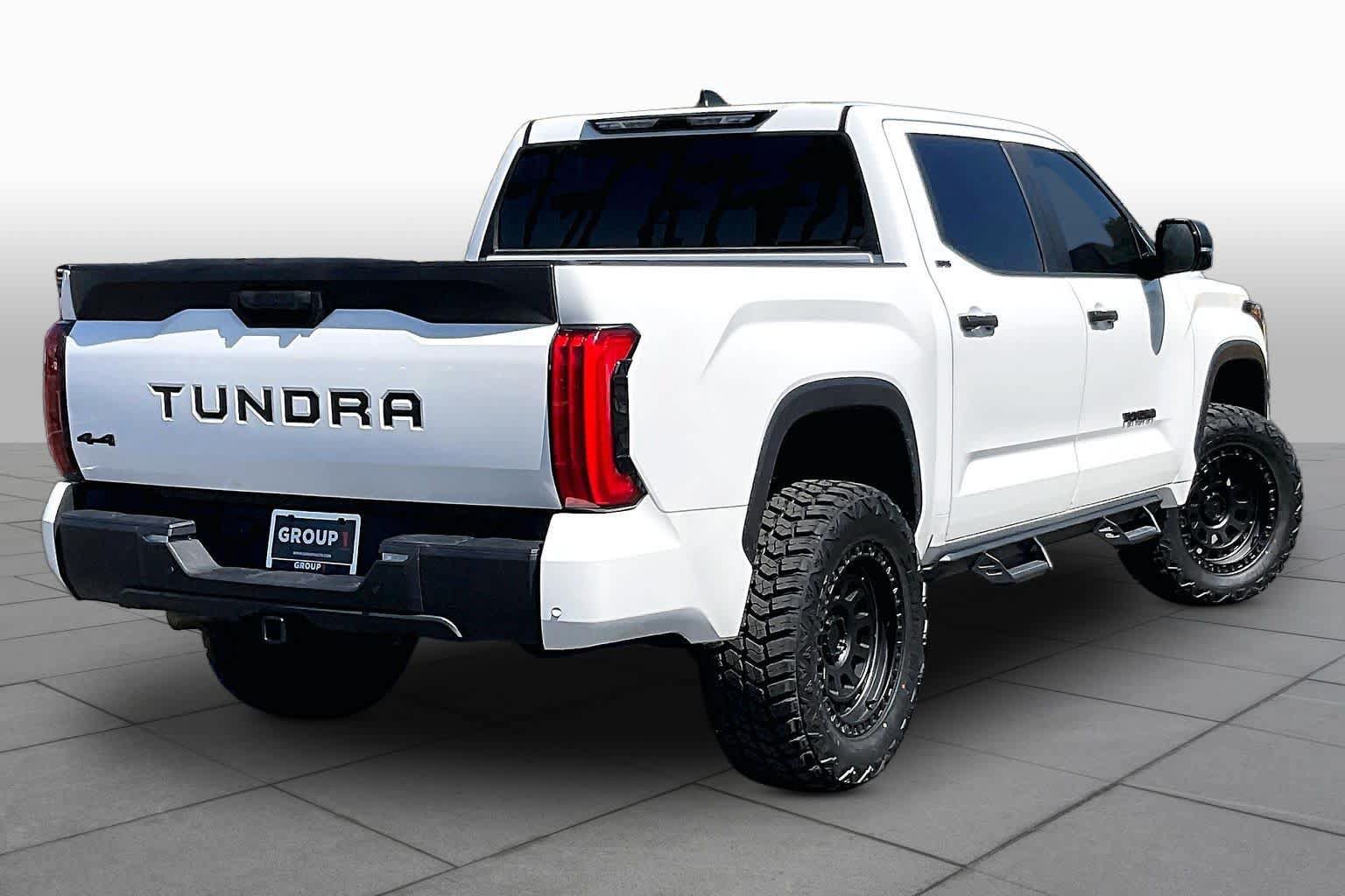 Used 2024 Toyota Tundra SR5 w/ SR5 Convenience Package AWD/4WD image 11