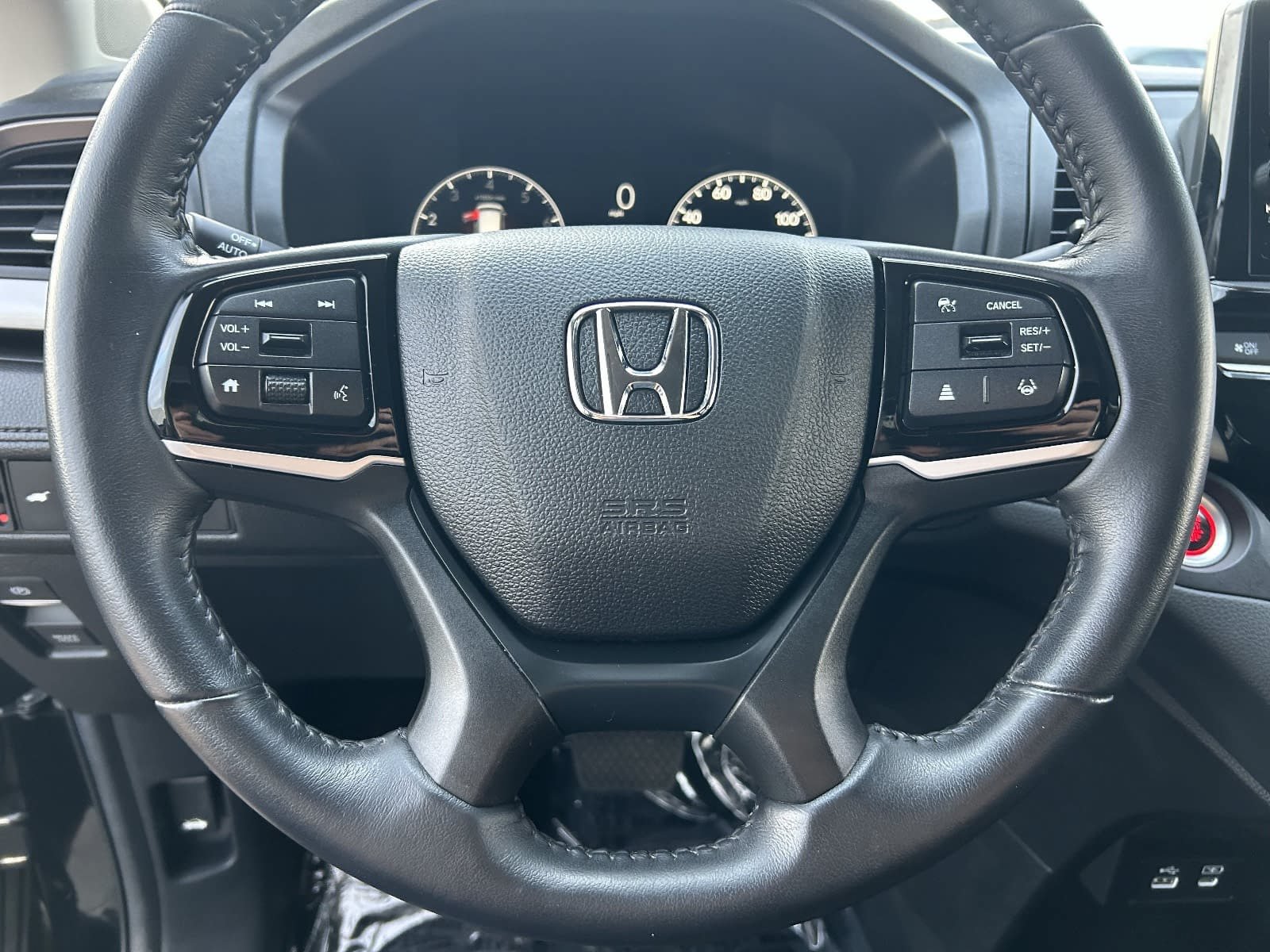 Certified 2025 Honda Odyssey EX-L image 27
