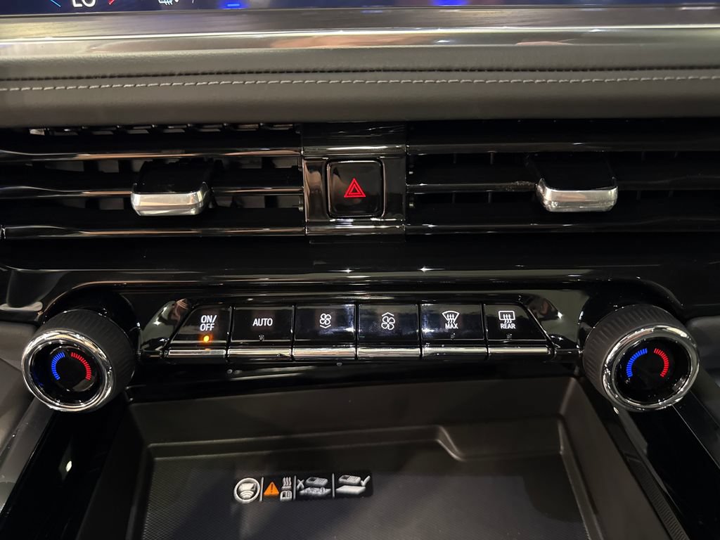 New 2026 Chevrolet Tahoe Z71 w/ Z71 Off-Road Package AWD/4WD image 19