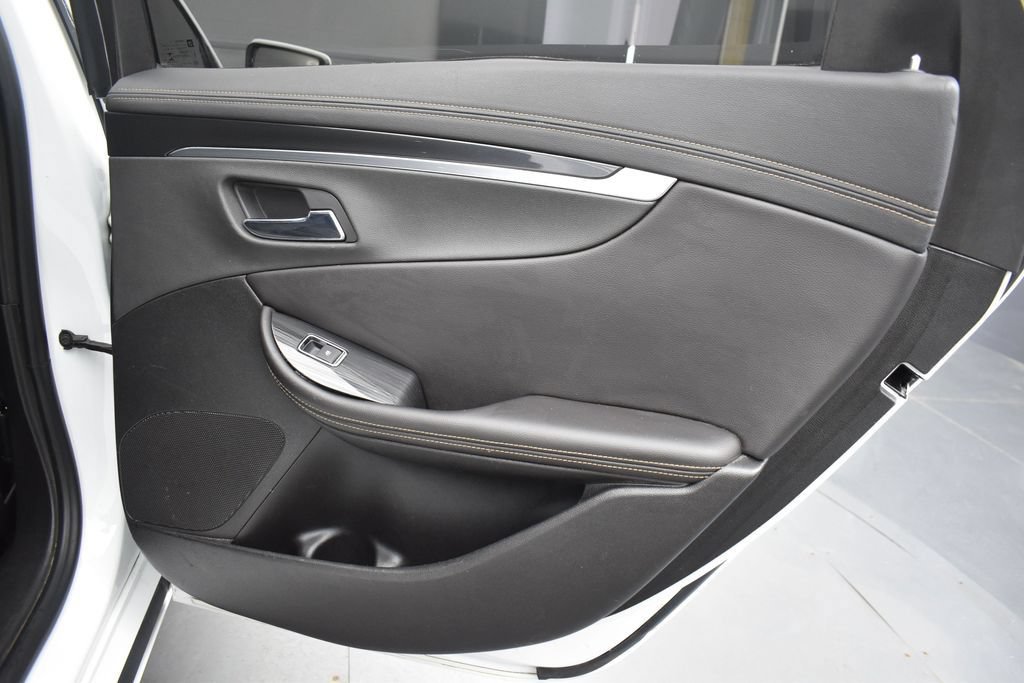 Used 2020 Chevrolet Impala LT FWD image 26