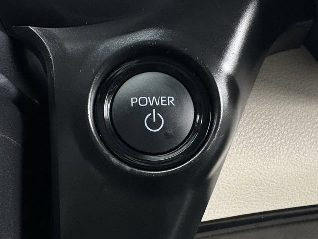Used 2026 Toyota Sienna Platinum AWD/4WD image 19