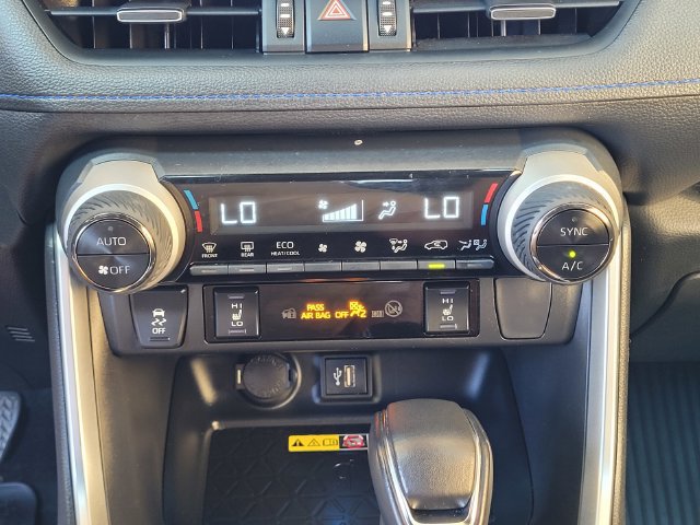 Certified 2023 Toyota RAV4 XSE AWD/4WD image 25