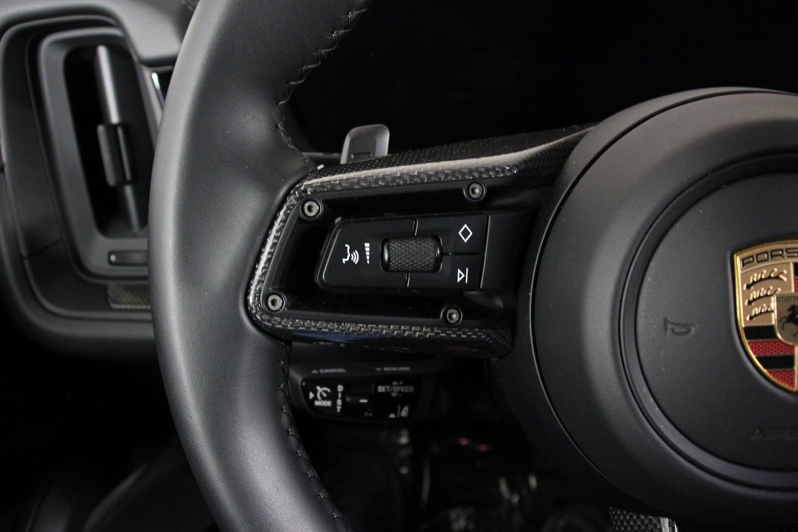 Certified 2025 Porsche Cayenne GTS image 14