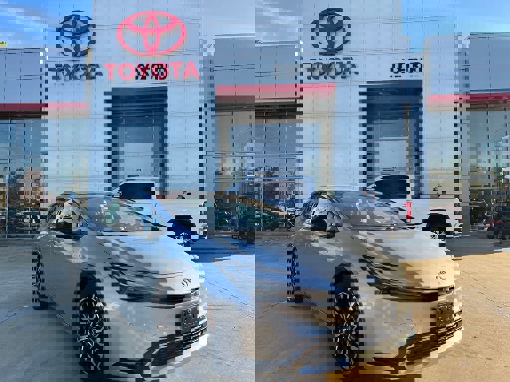 New 2026 Toyota Prius Plug-In Hybrid w/ Limited Premium Package