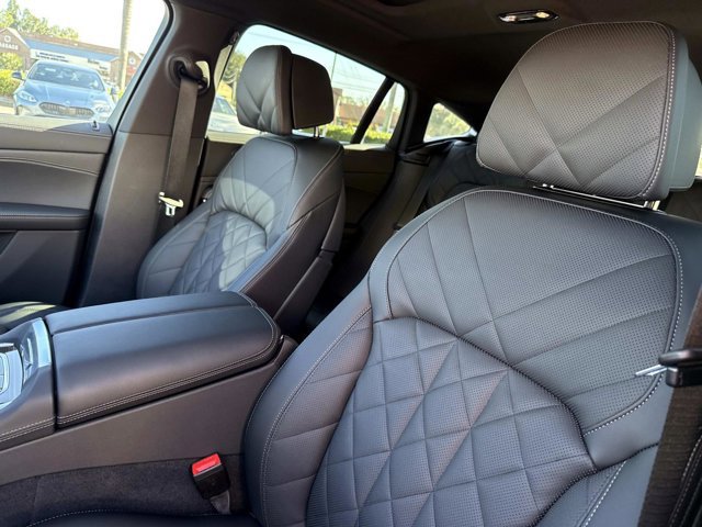 Used 2025 BMW X6 xDrive40i image 21