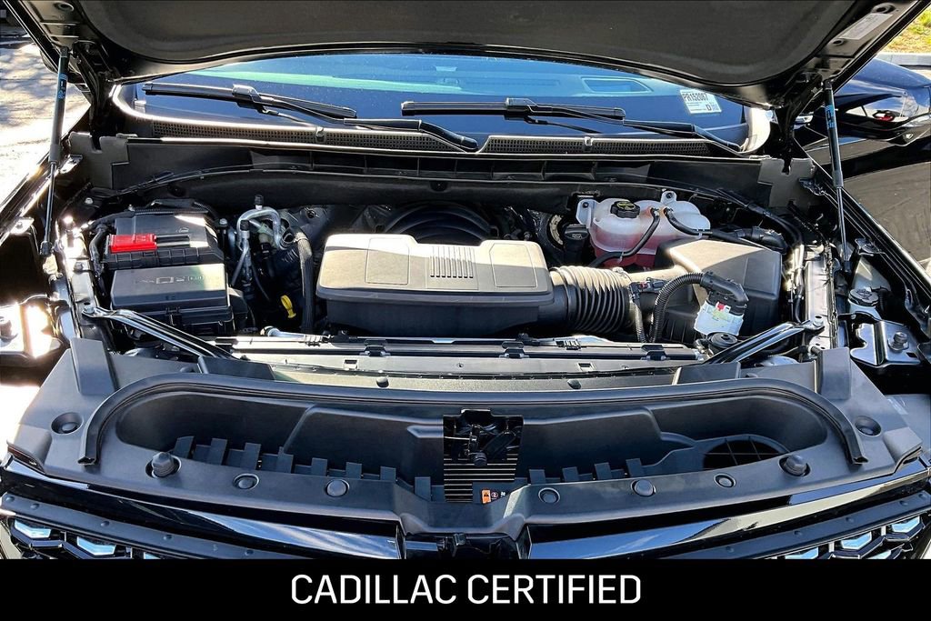 Certified 2025 Cadillac Escalade ESV Premium Luxury RWD image 28