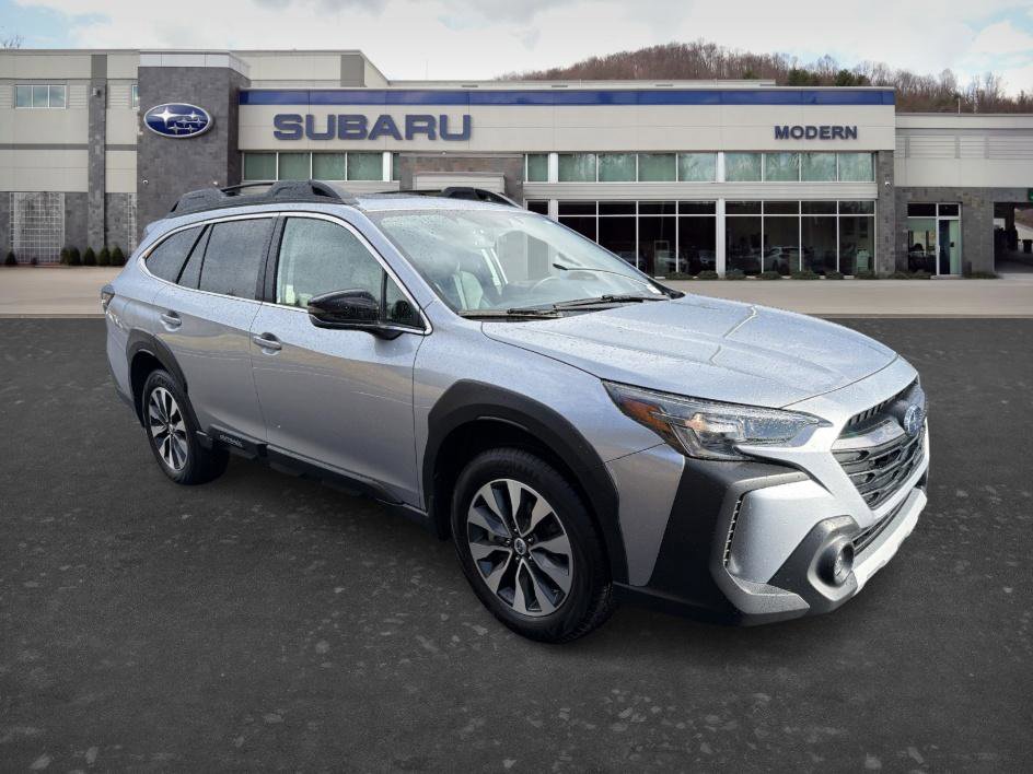 Used 2025 Subaru Outback Limited w/ Popular Package #2 image 3