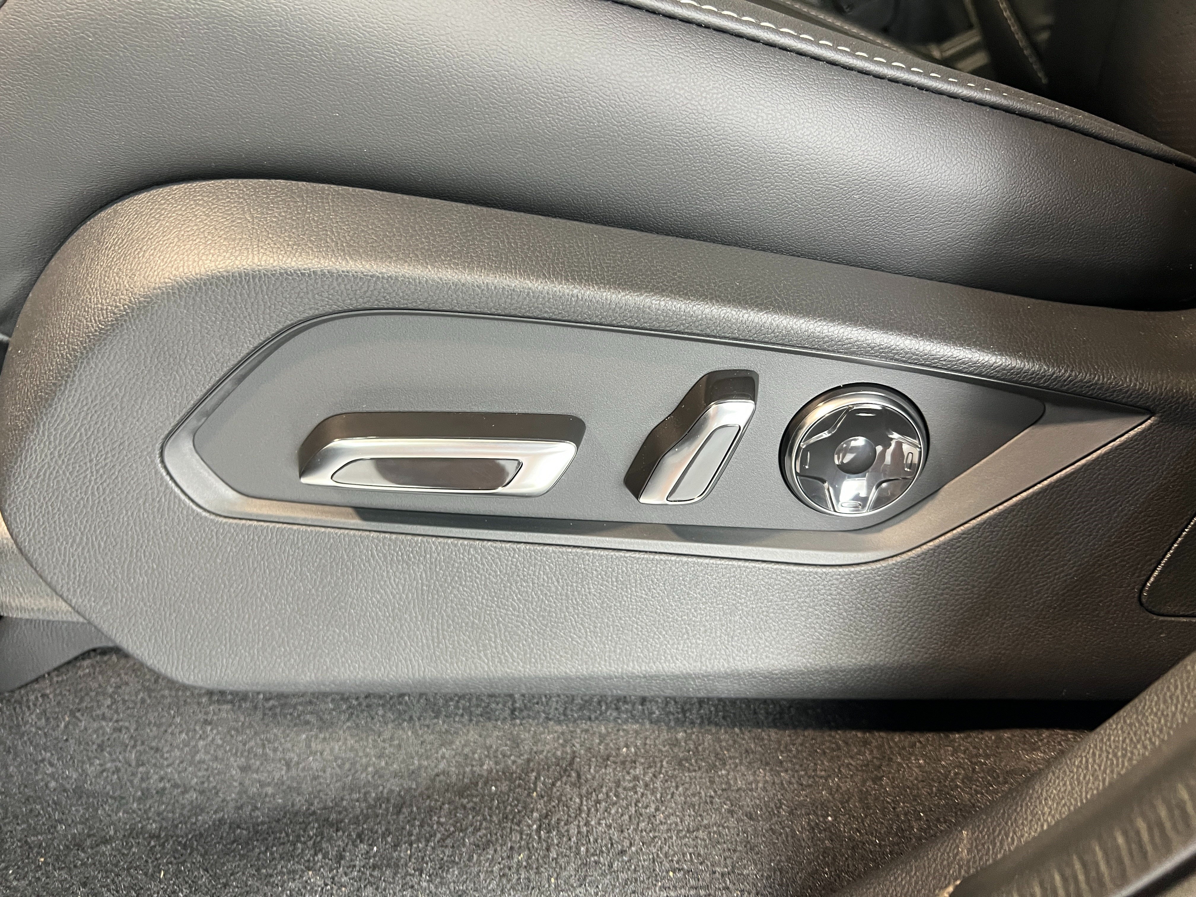 New 2026 Acura MDX w/ Technology Package AWD/4WD image 24