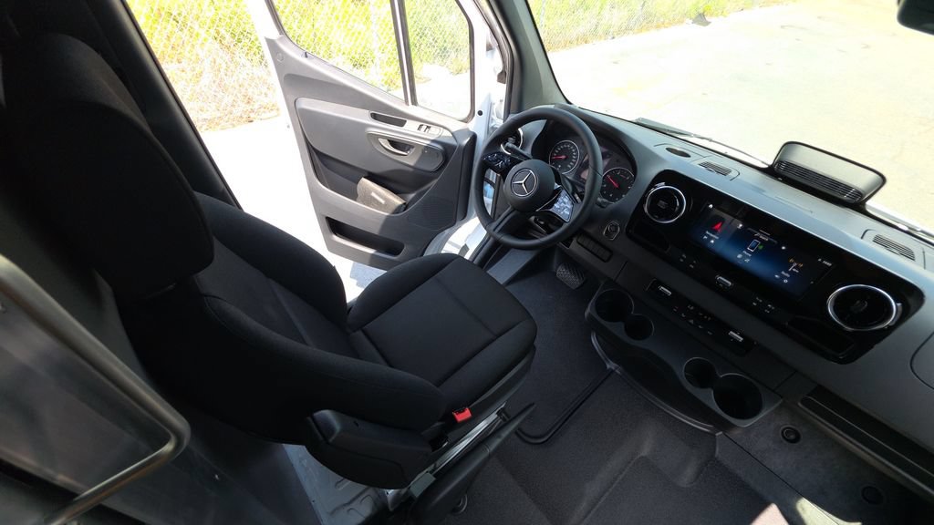 New 2026 Mercedes-Benz Sprinter 4500 image 25