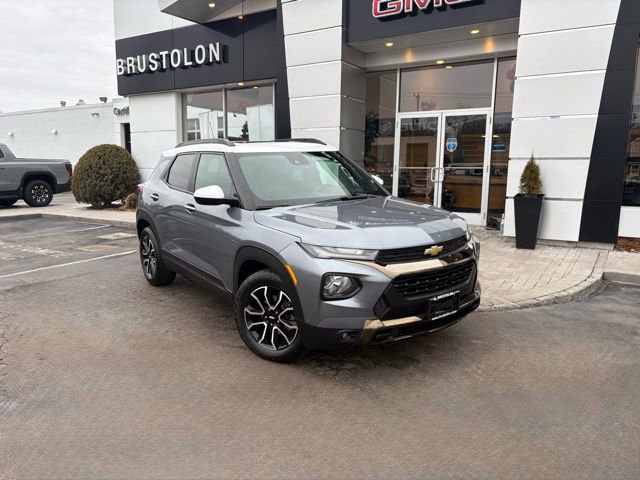 Used 2022 Chevrolet TrailBlazer ACTIV w/ Sun and Liftgate Package image 4