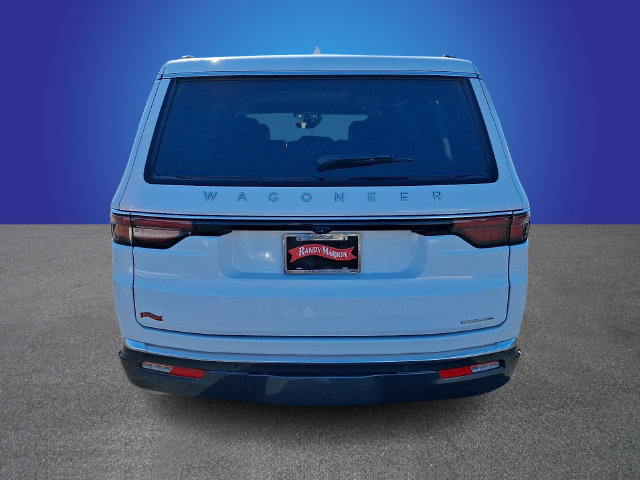 Used 2022 Jeep Wagoneer Series II RWD image 5