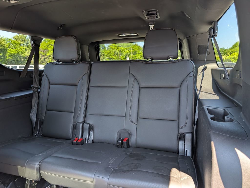 Used 2021 Chevrolet Suburban High Country AWD/4WD image 14