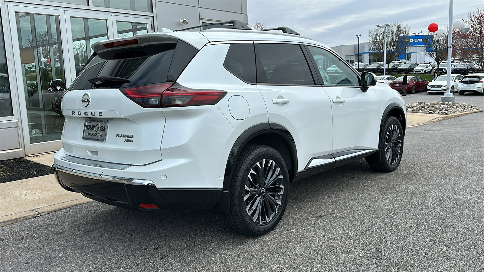 Certified 2024 Nissan Rogue Platinum w/ Platinum Premium Package image 7