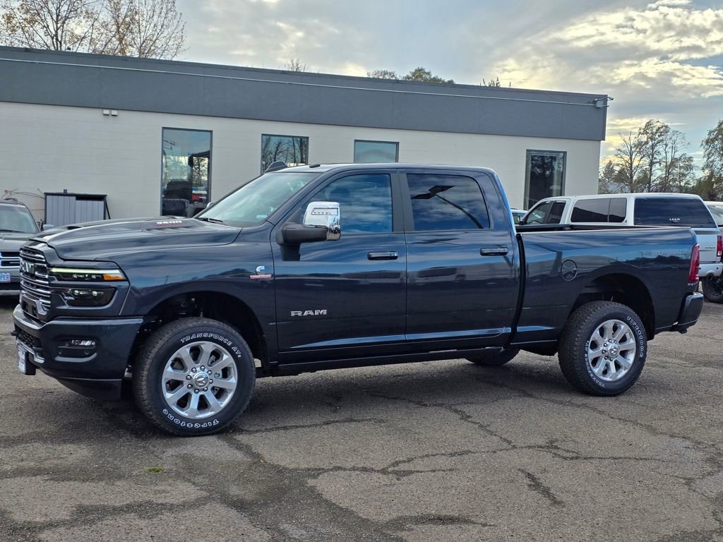 New 2026 RAM 3500 Laramie AWD/4WD image 36