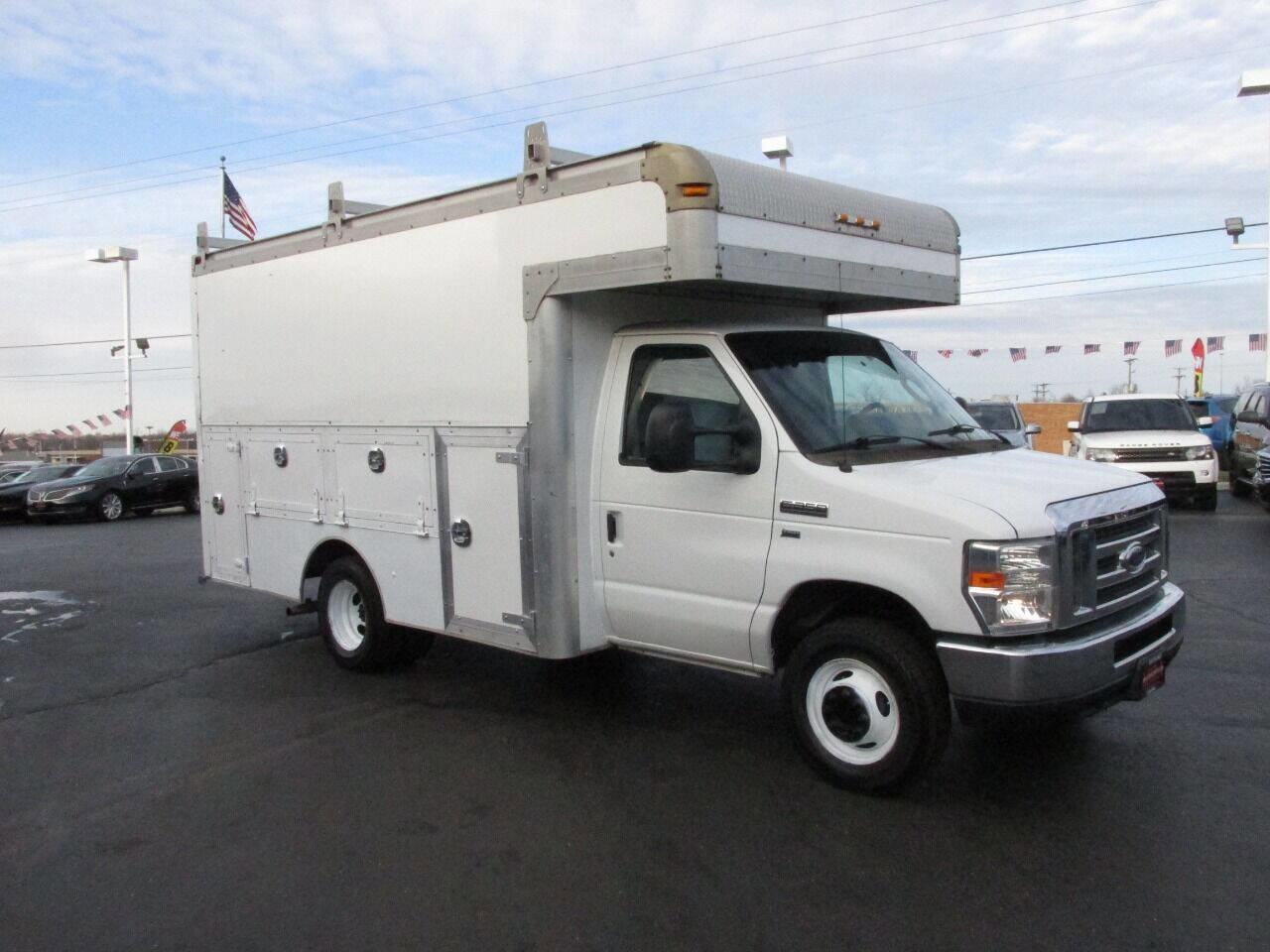 Used 2012 Ford E-350 and Econoline 350 Super Duty w/ PWR Locks & Windows Group image 3