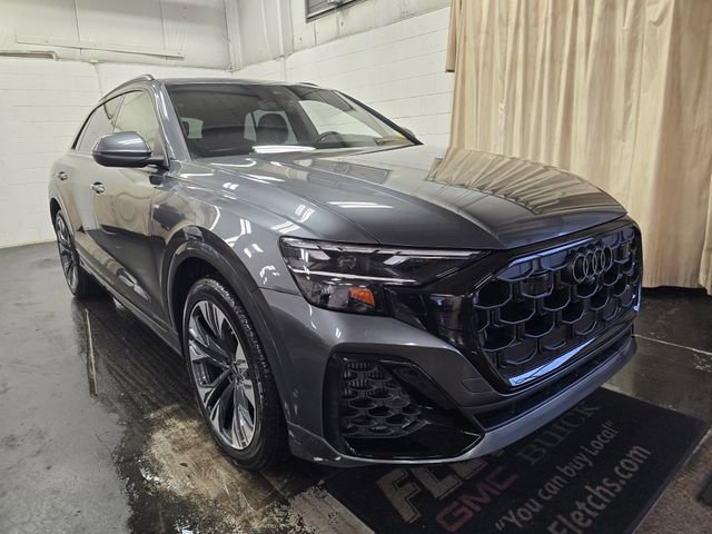 New 2026 Audi Q8 Prestige image 3
