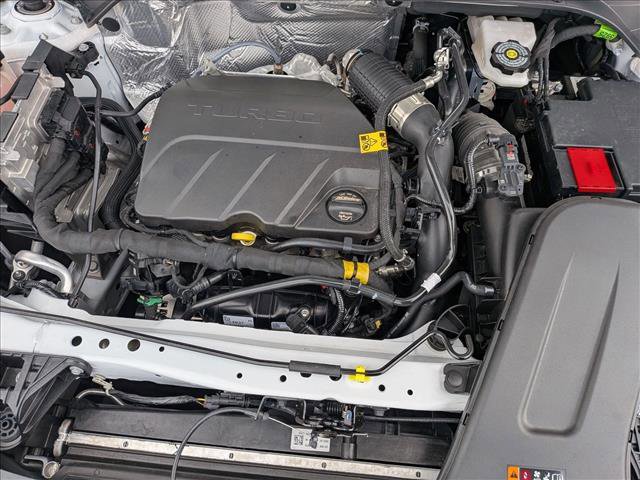 Used 2025 Chevrolet Trax LS image 22