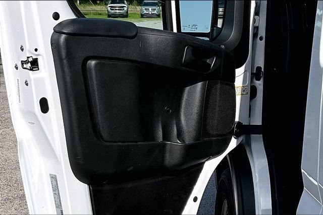 Used 2026 RAM ProMaster 2500 w/ Convenience Group FWD image 19