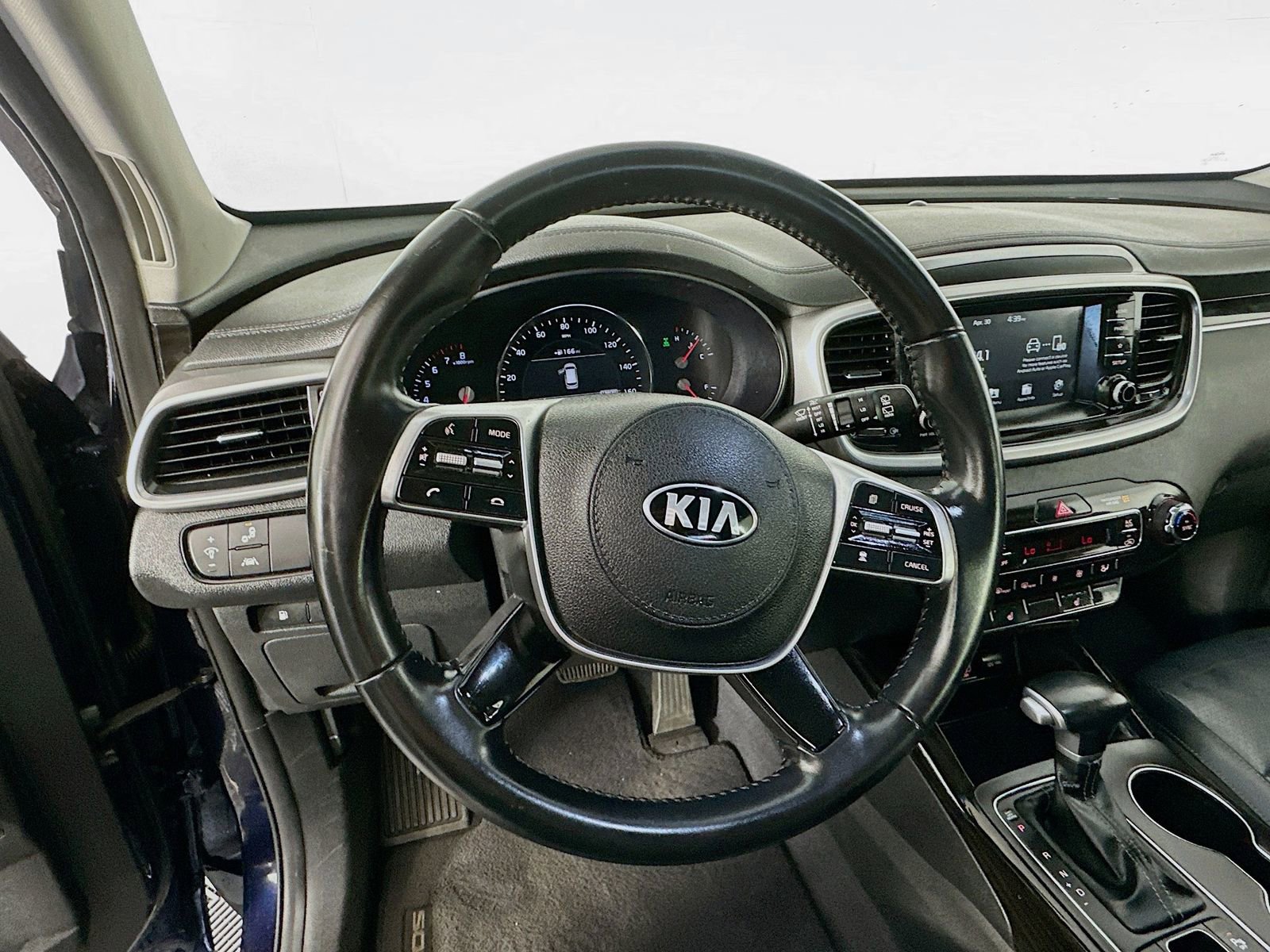Used 2020 Kia Sorento EX AWD/4WD image 11