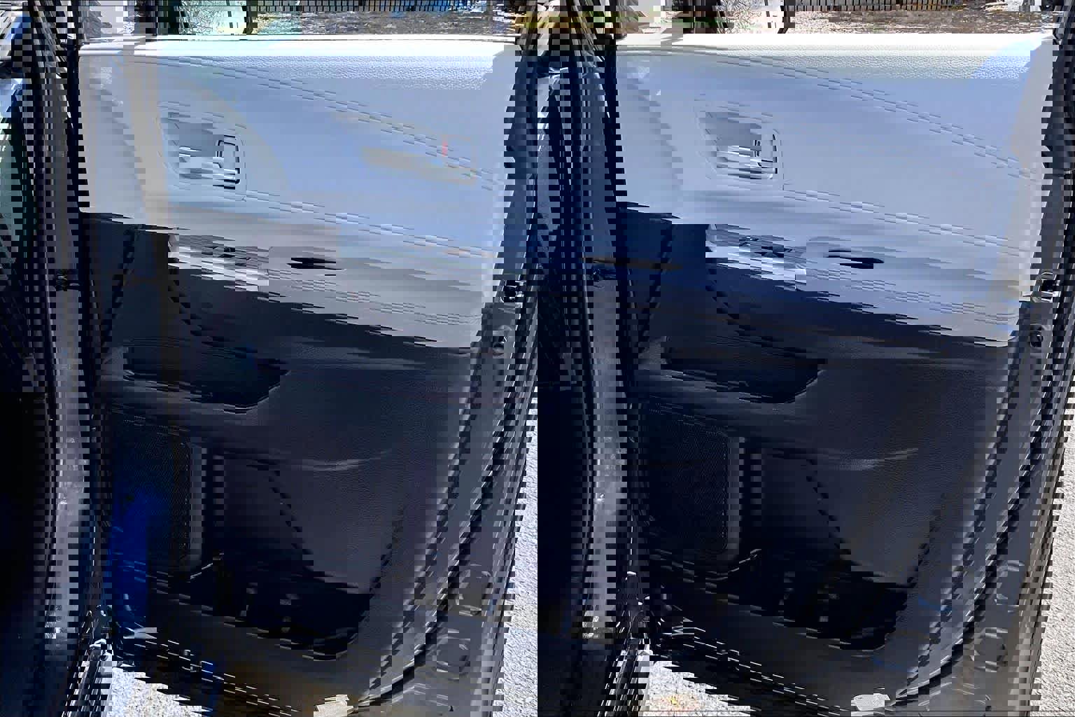 Certified 2025 Toyota Sienna XLE w/ XLE Plus Package image 23