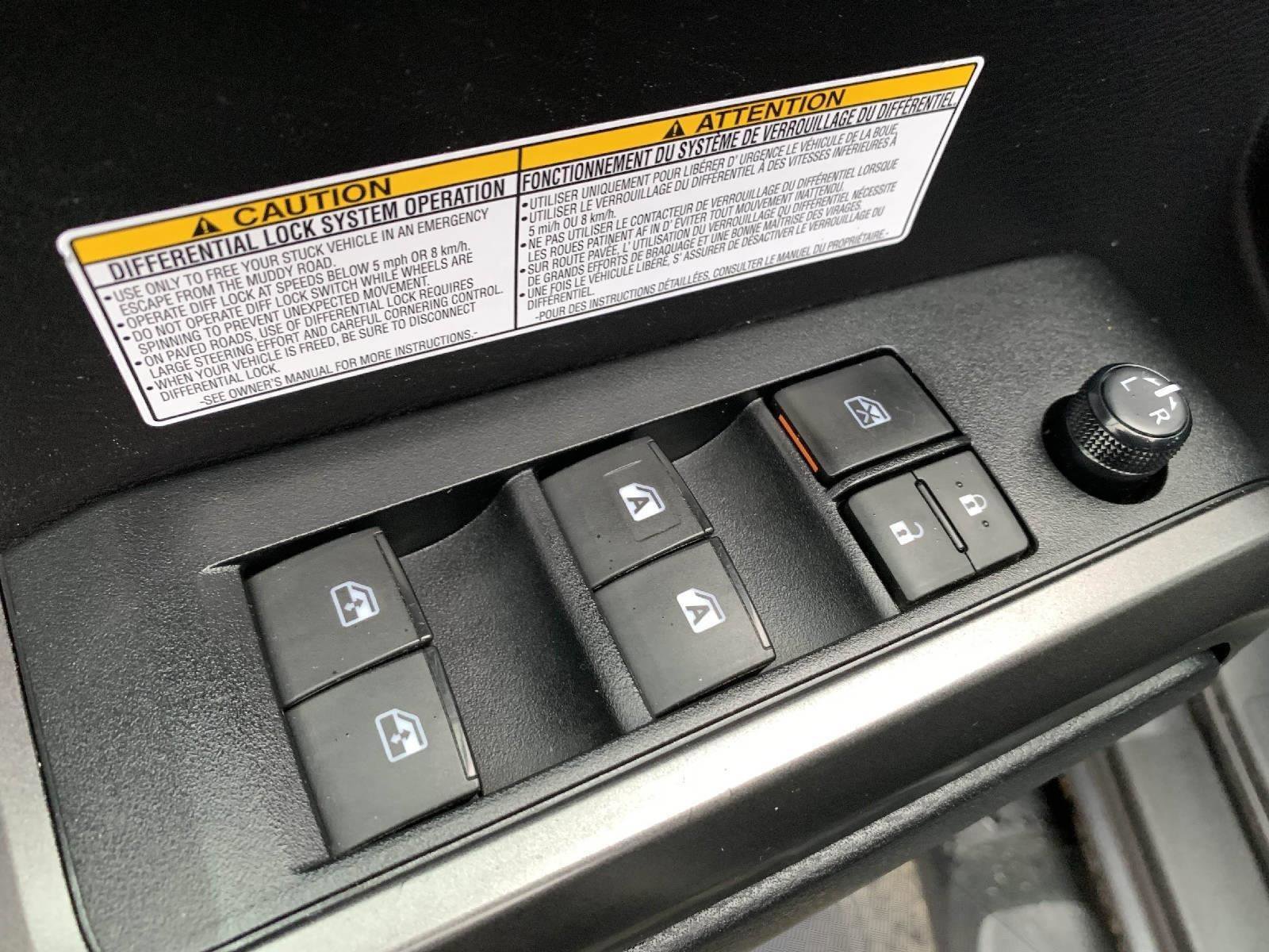 Used 2019 Toyota Tacoma TRD Off-Road image 12