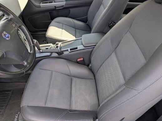 Used 2009 Volvo C30 FWD image 11