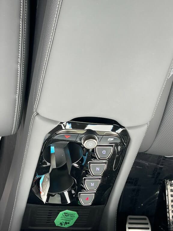 Used 2023 VinFast VF 8 Plus image 77