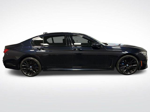 Used 2021 BMW 740i w/ M Sport Package RWD image 37