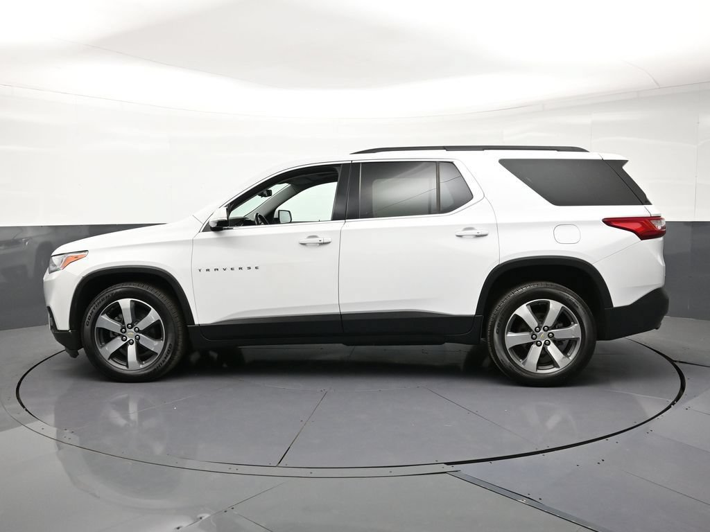 Certified 2020 Chevrolet Traverse LT w/ LT Premium Package AWD/4WD image 2