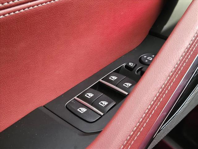 Used 2025 BMW X6 xDrive40i AWD/4WD image 18