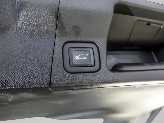 Used 2023 GMC Acadia SLE w/ Driver Convenience Package image 26