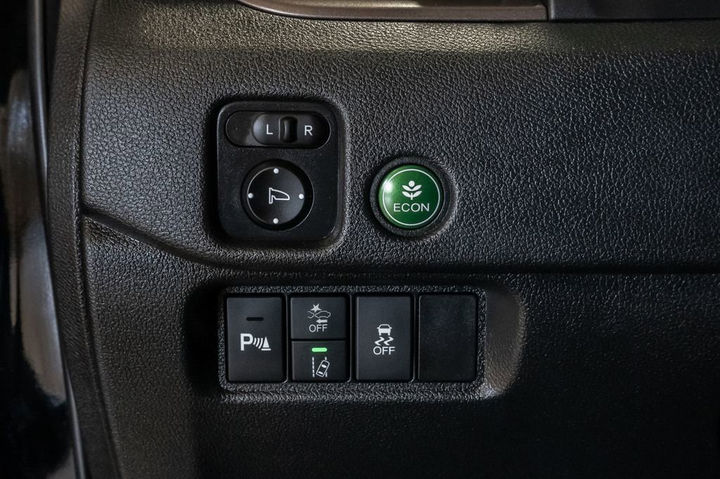 Used 2023 Honda Passport EX-L image 16